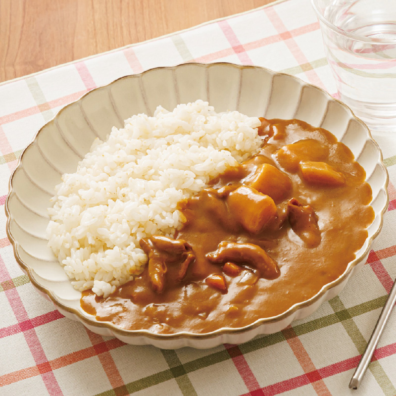 優しい味わいのホルモンカレー