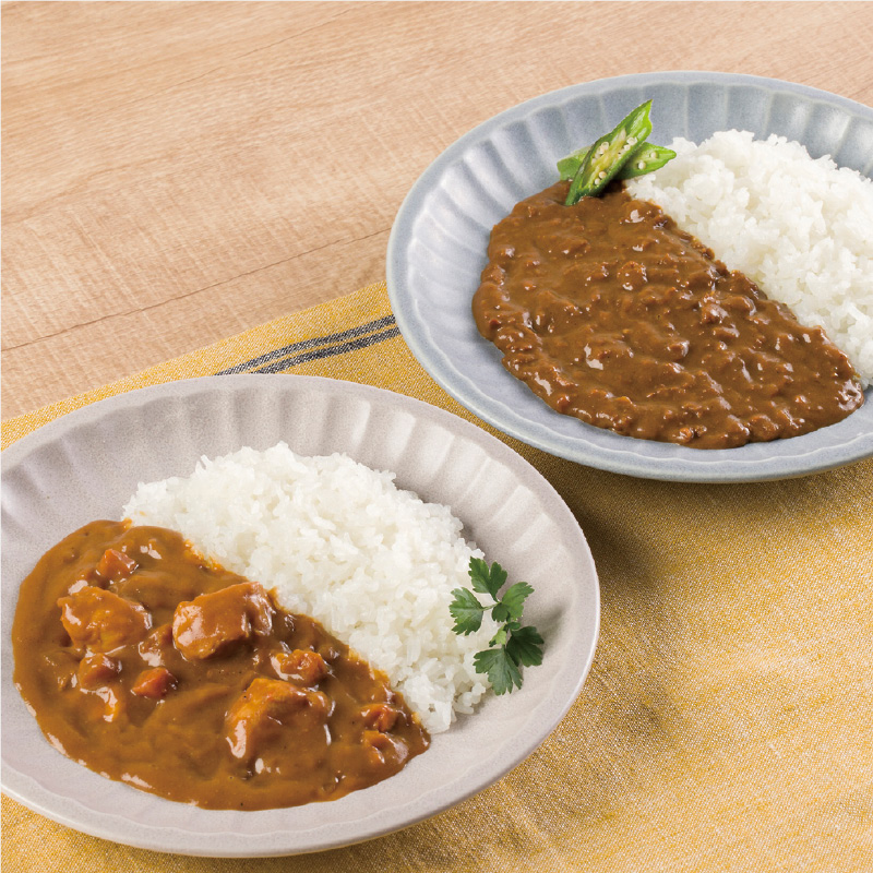 博多華味鳥　料亭のカレー食べ比べ